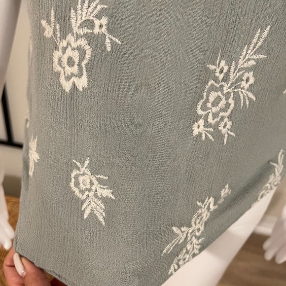 off should top - Picture 2 of 3